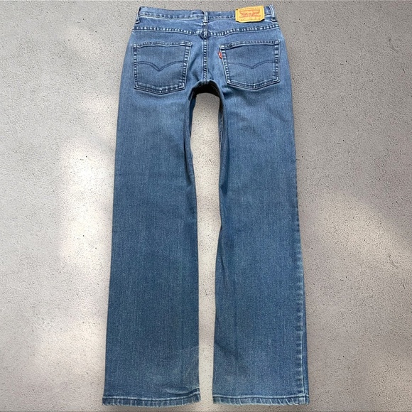 Levi’s 514 Mid Rise Straight Jeans - Picture 1 of 6